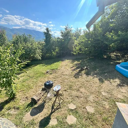 אתר קמפינג Cozy Quiet Retreat 70km From Sofia