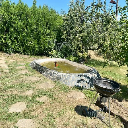 Cozy Quiet Retreat 70km From Sofia 캠프장 큐스텐딜