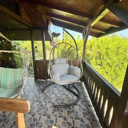 캠프장 Cozy Quiet Retreat 70km From Sofia