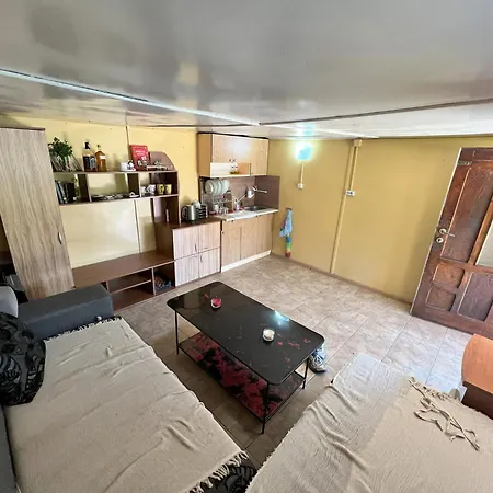 Cozy Quiet Retreat 70km From Sofia * Kjustendil
