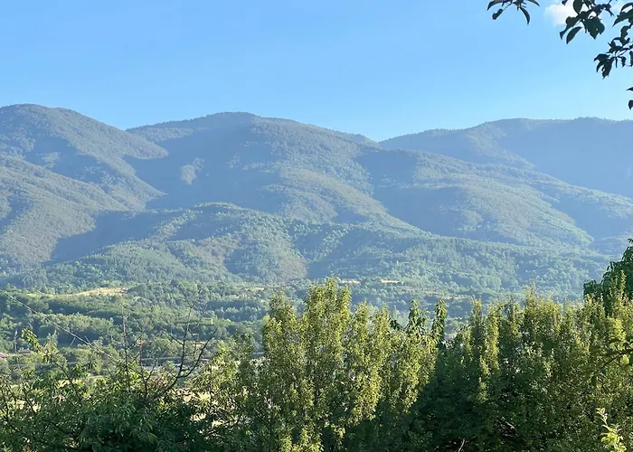 Cozy Quiet Retreat 70km From Sofia Къмпинг Кюстендил