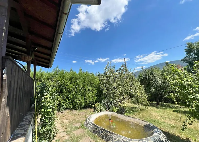 Cozy Quiet Retreat 70km From Sofia Кюстендил