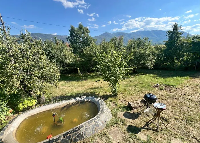 Cozy Quiet Retreat 70km From Sofia Къмпинг *