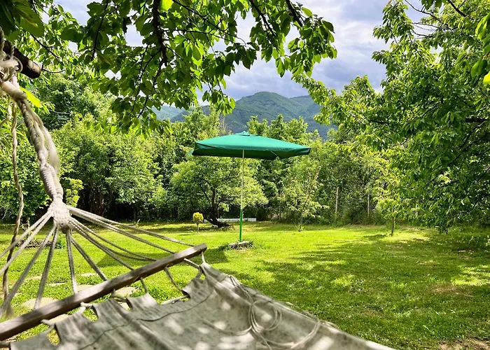Cozy Quiet Retreat 70km From Sofia Къмпинг